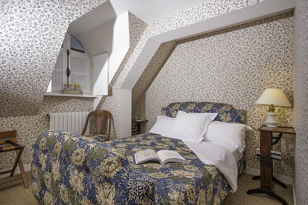 Hotel Domaine De Kerbastic Guidel Zimmer foto